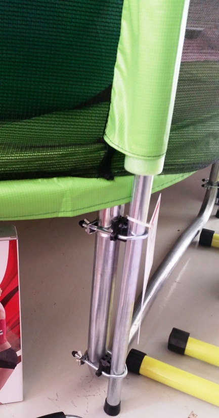 Τραμπολίνο 183cm με δίχτυ inSPORTline